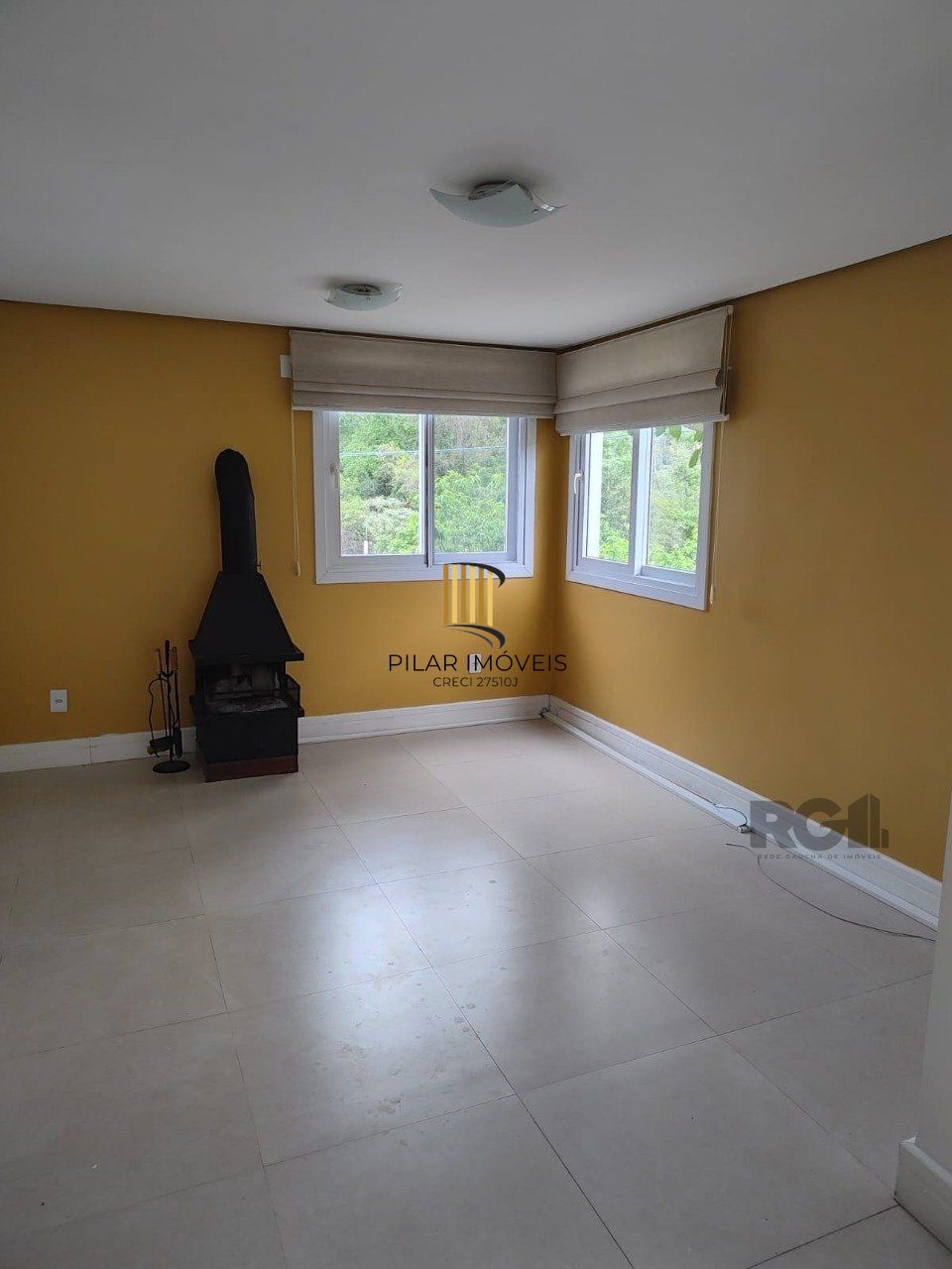 Sobrado 3 dormitórios à venda Lomba do Pinheiro Porto Alegre/RS