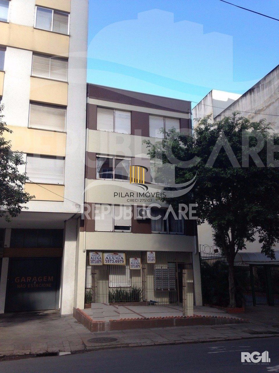 IMPECÁVEL APARTAMENTO 1 DORMITÓRIO - SEMI MOBILIADO COD. 389929-RP