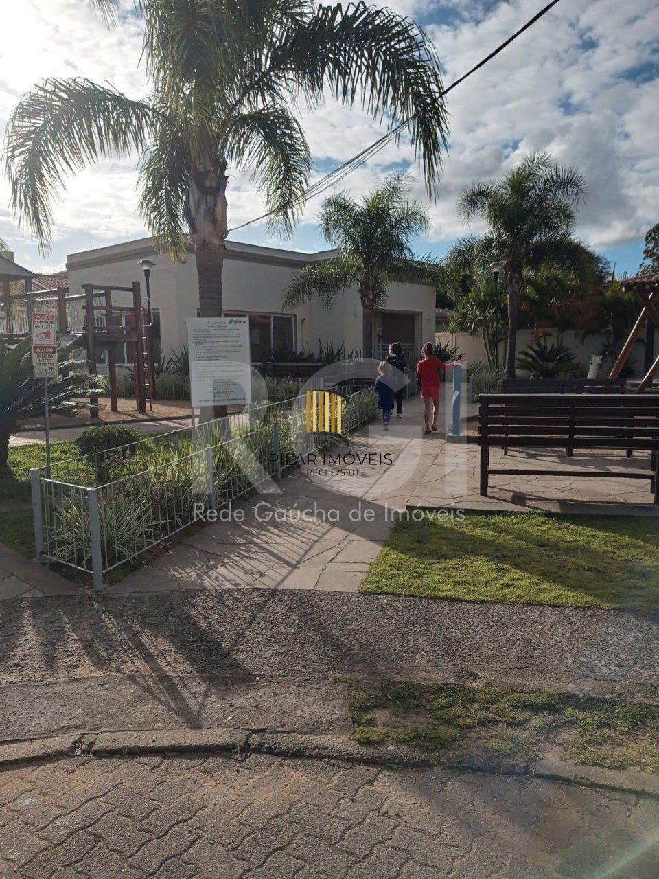 Casa em Condomínio 2 dormitórios à venda Restinga Porto Alegre/RS