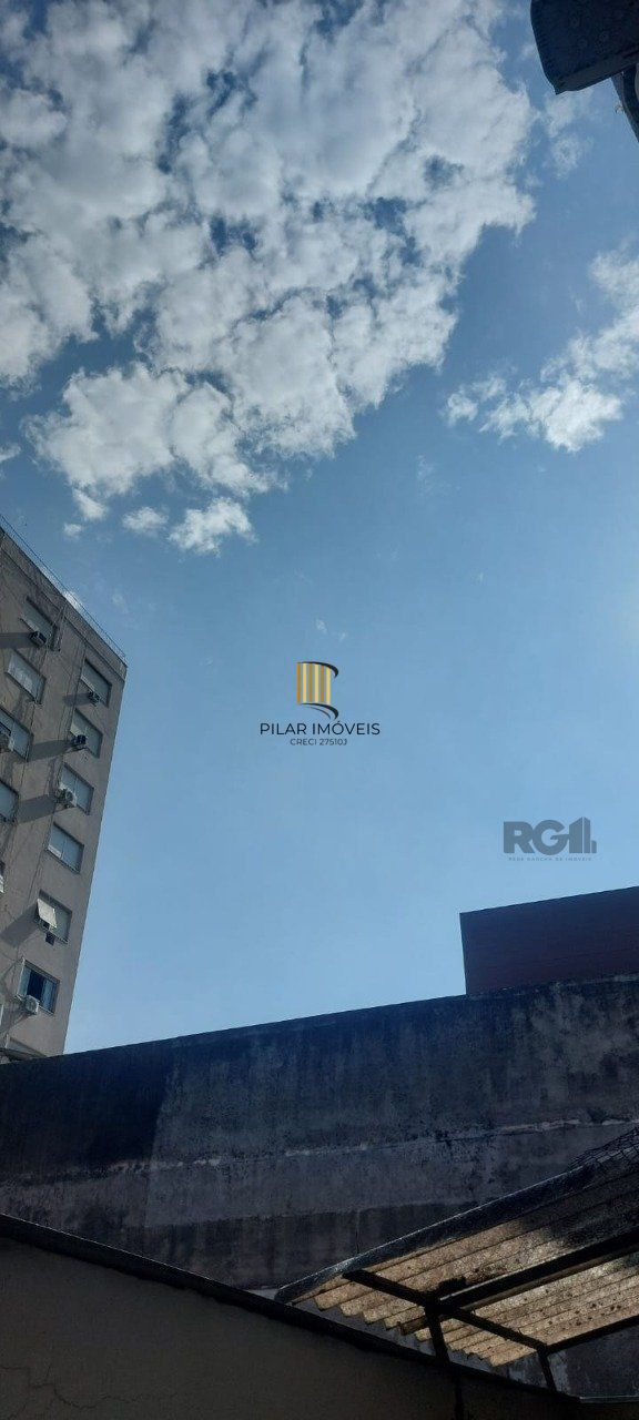 Apartamento 1 dormitórios à venda Floresta Porto Alegre/RS