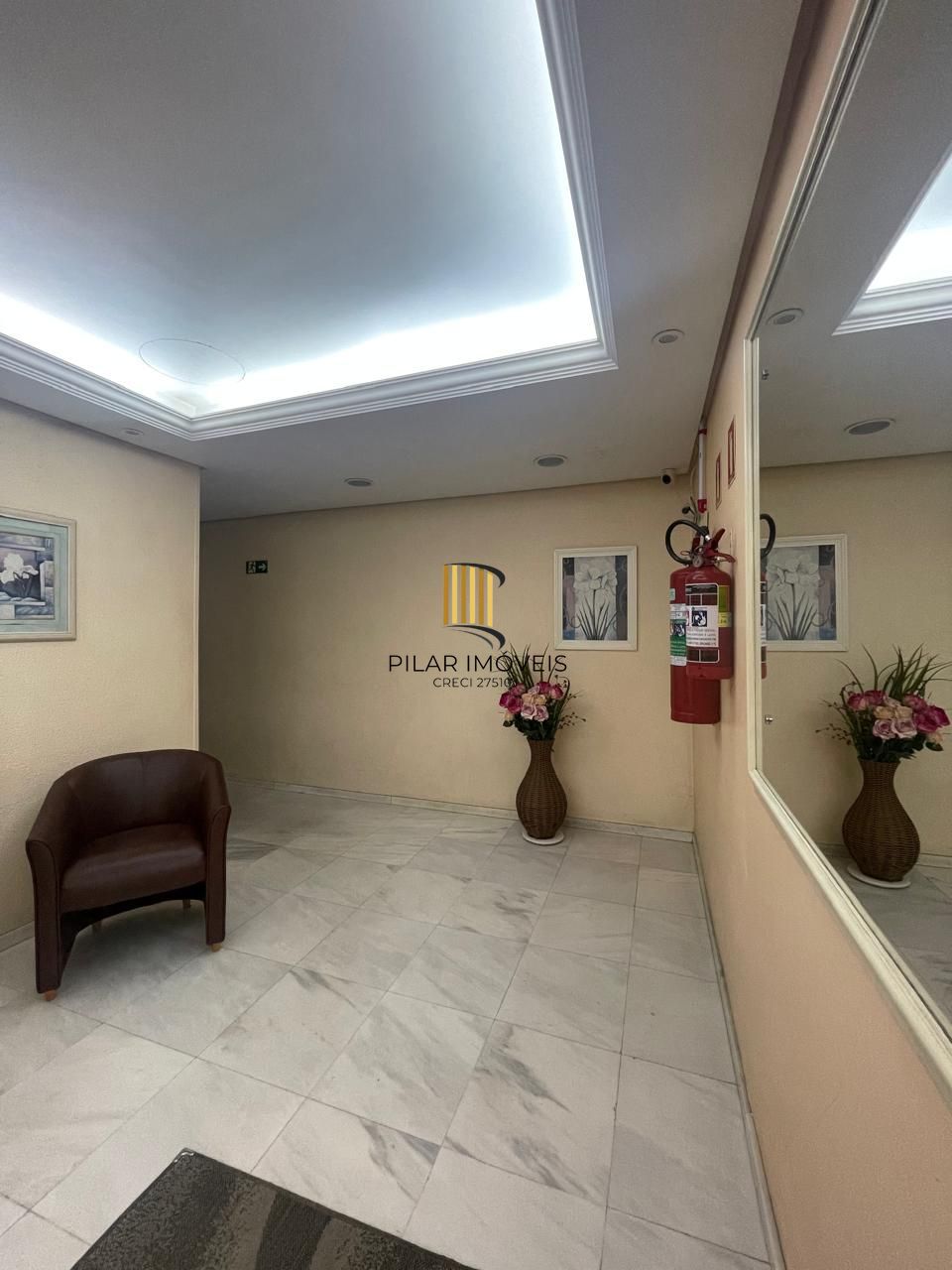 Amplo Apartamento 2 dormitórios com vaga!