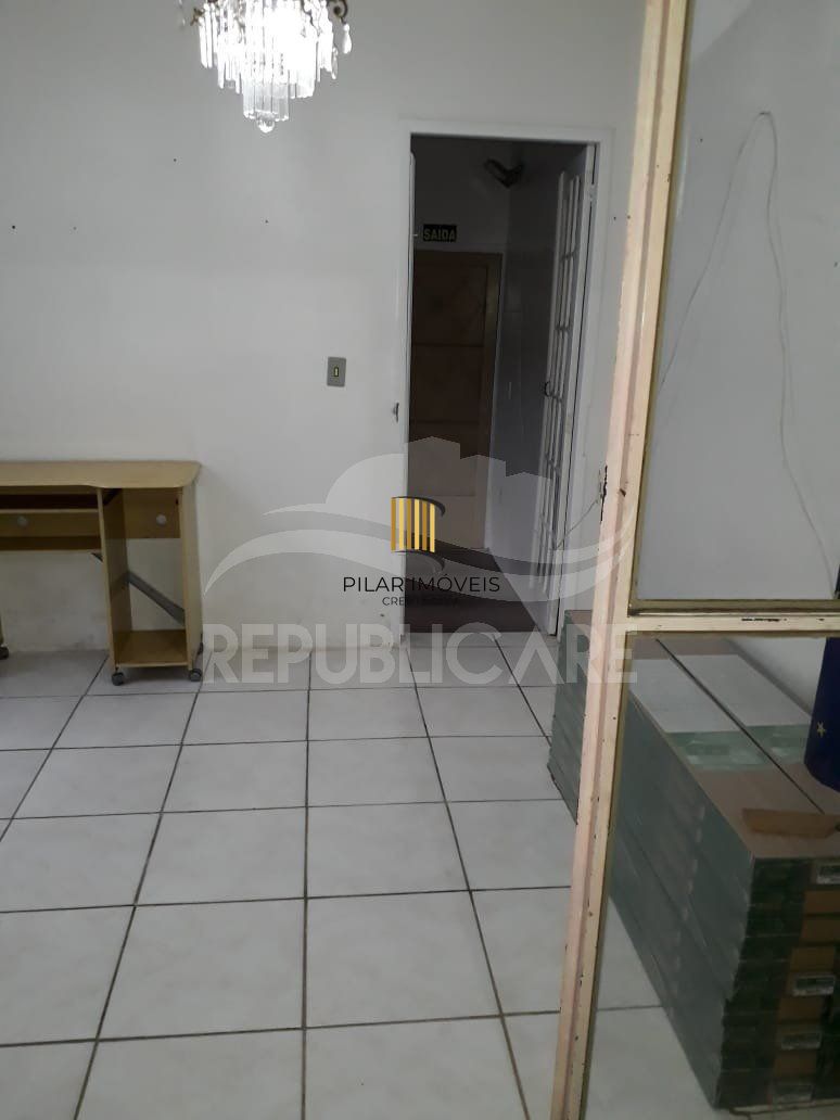CASA 3 DORMITORIOS NA ASSIS BRASIL