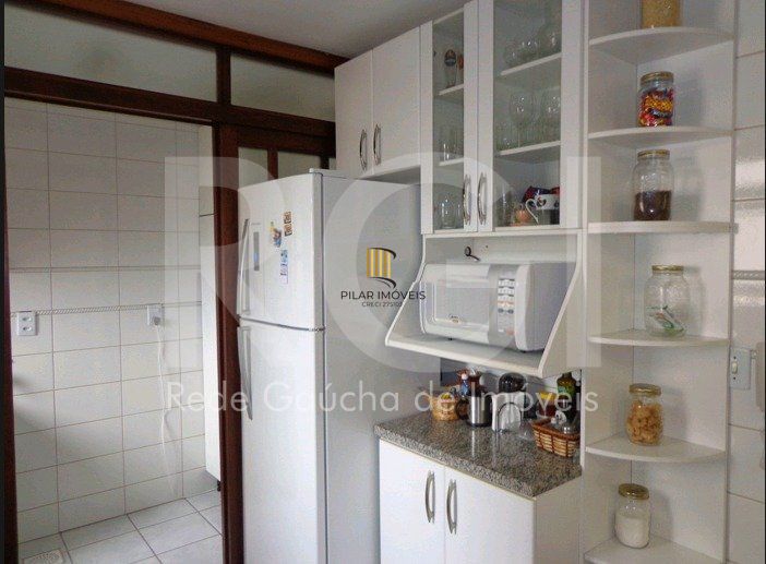 Apartamento 1 quarto, cozinha americana e 2 vagas de garagem!