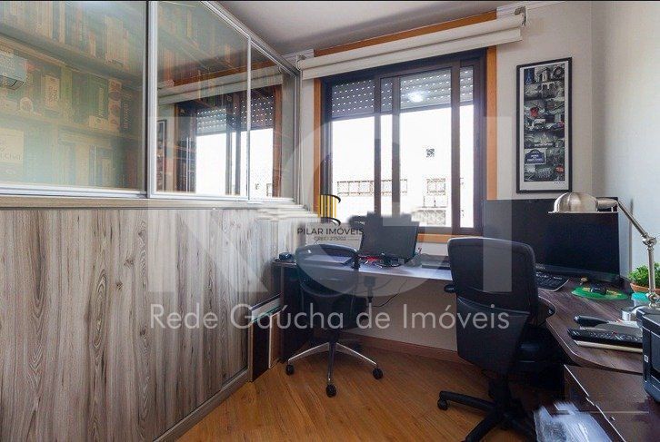 Apartamento para Venda - 95m², 3 dormitórios, sendo 1 suites, 1 vaga - Menino De