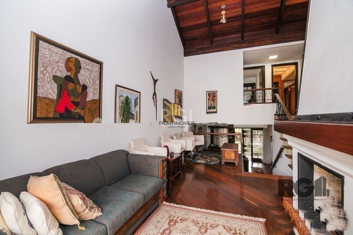 Casa 3 dormitórios à venda Rio Branco Porto Alegre/RS