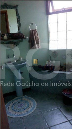 Casa para Venda - 194m², 4 dormitórios, sendo 1 suites, 2 vagas - Taruma