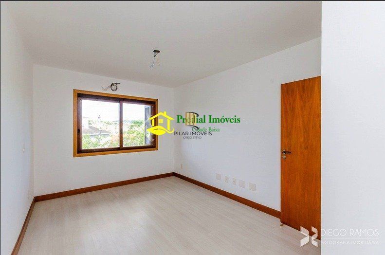 Casa Condominio para Venda - 395m², 3 dormitórios, sendo 1 suites, 3 vagas - Cri