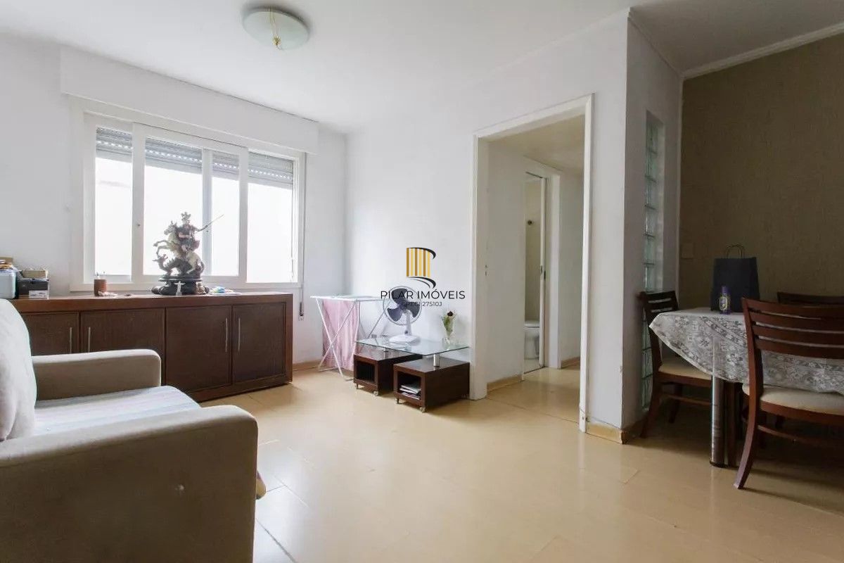**Cobertura Residencial de 2 Quartos e duas quatro de garagem no bairro Petrópolis, Porto Alegre, RS**