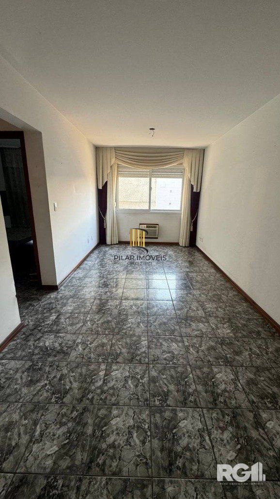 APARTAMENTO DE 1 DORMITÓRIO EM EXLENTE LOCALIZAÇÃO!