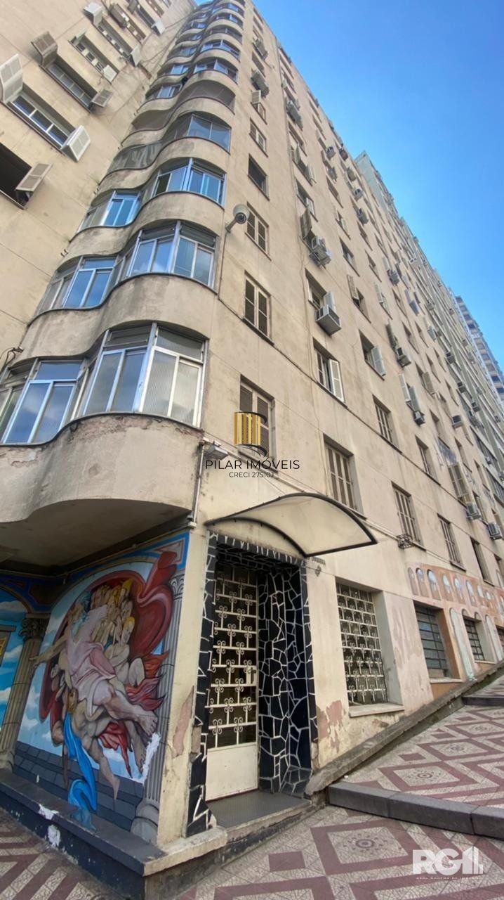 Excelente Apartamento à venda  - Centro, Porto Alegre. CÓD. RP389971 - Pilar Imóveis