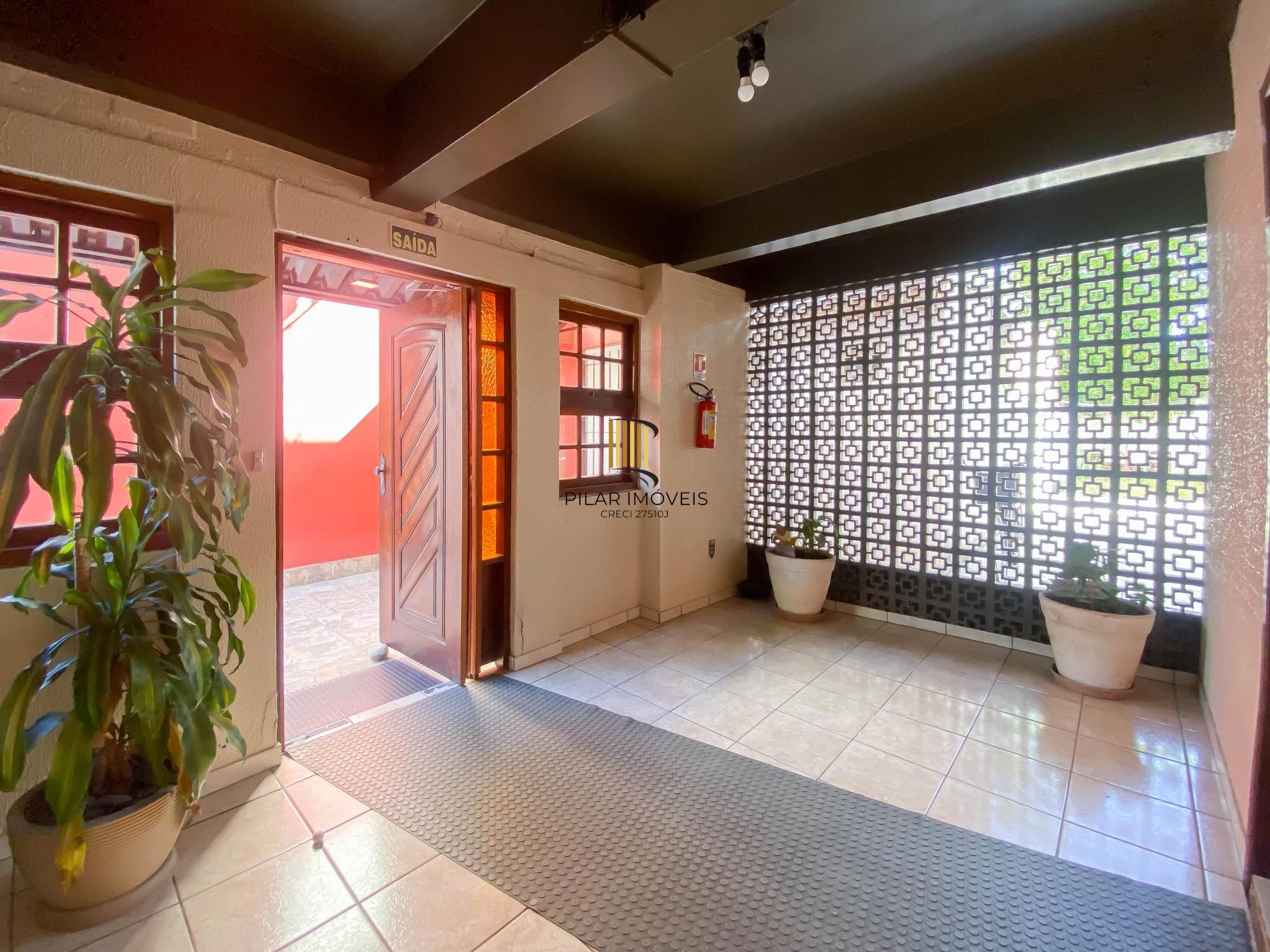 APARTAMENTO 2 DORMITÓRIOS - BAIRRO AZENHA