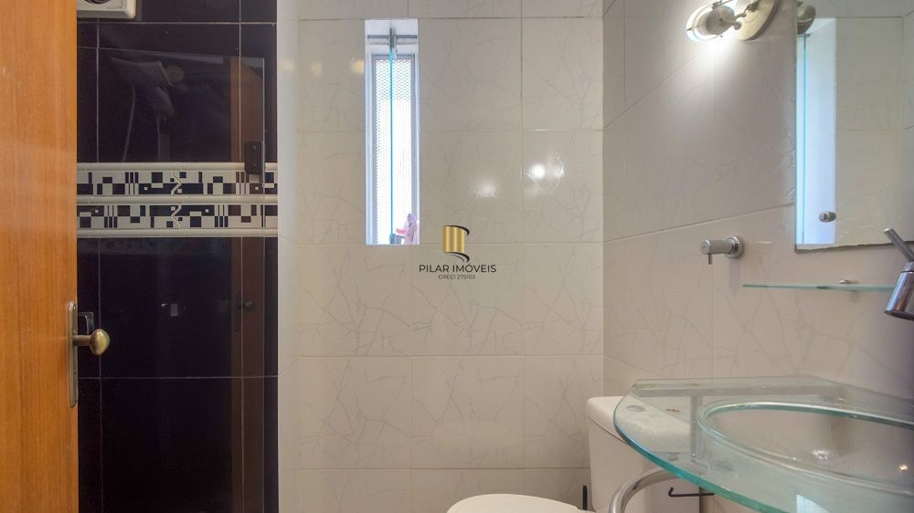 APARTAMENTO COM UMA VAGA DE GARAGEM - NA LUIZ AFONSO