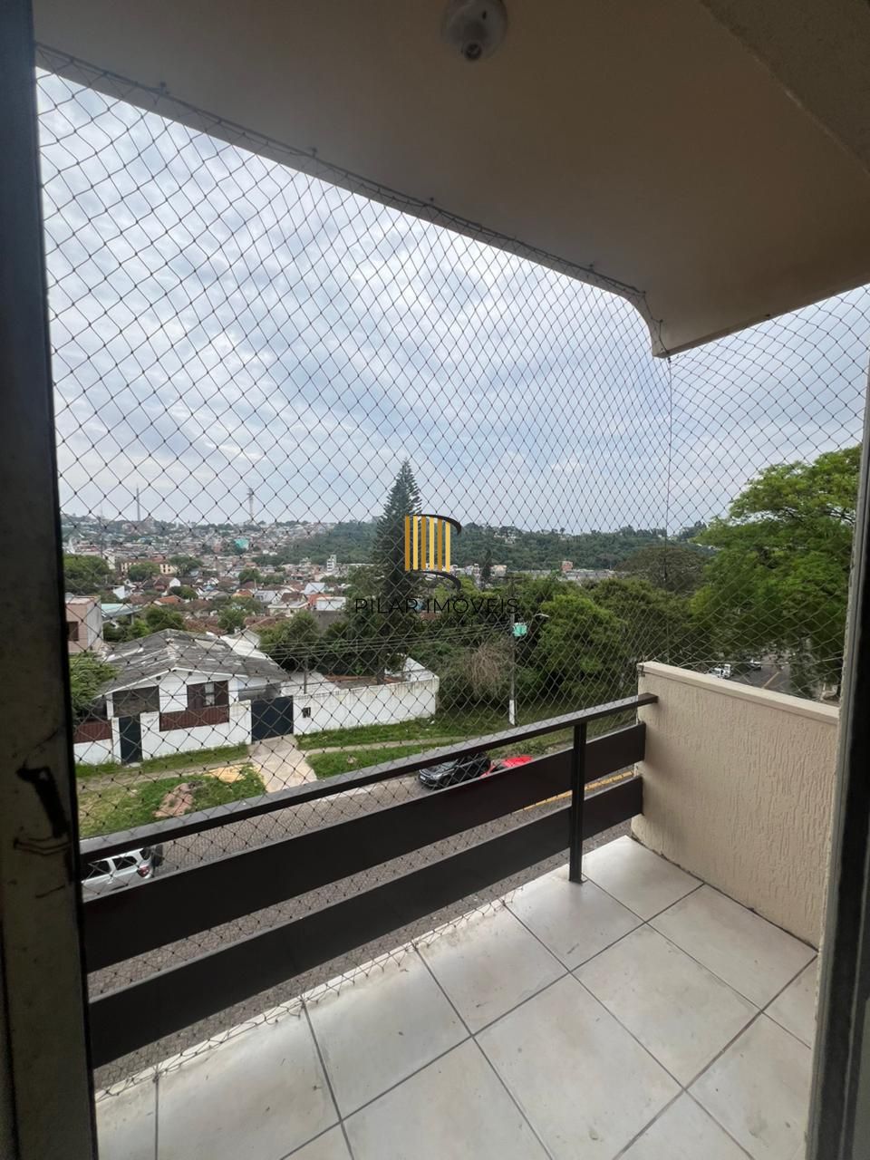 Cobertura reformada com terraço