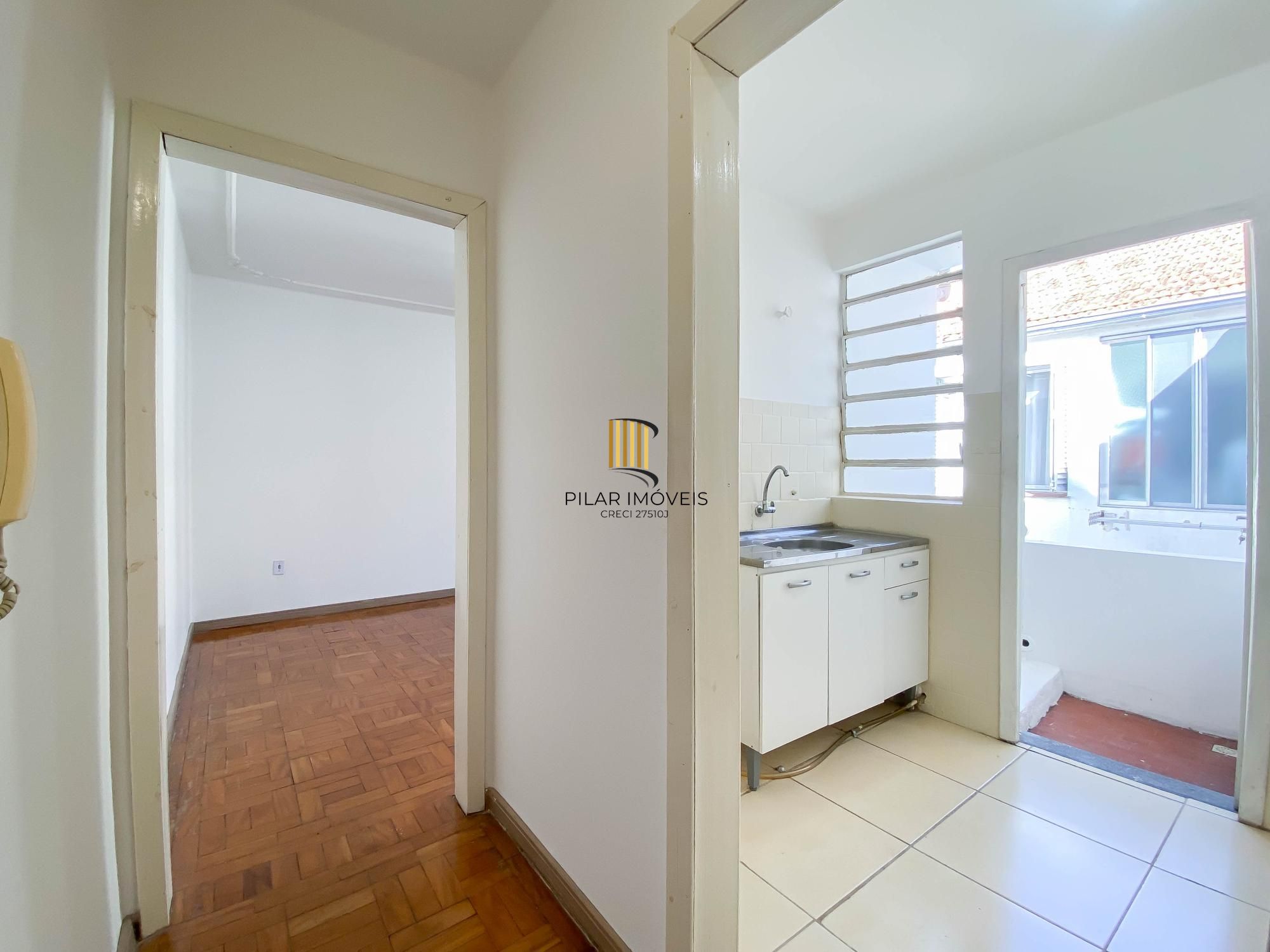 APARTAMENTO 2 DORMITÓRIOS - BAIRRO AZENHA