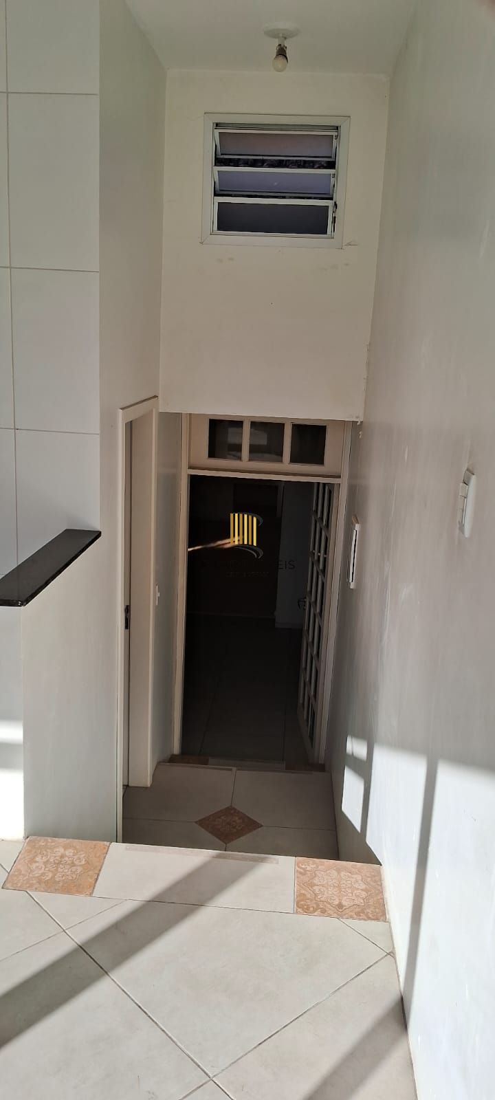 Casa Comercial Reformada no Bairro Rio Branco