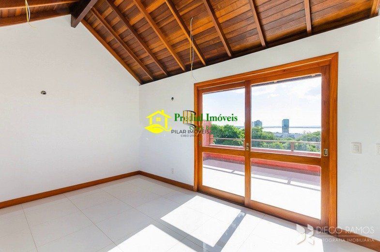 Casa Condominio para Venda - 395m², 3 dormitórios, sendo 1 suites, 3 vagas - Cri