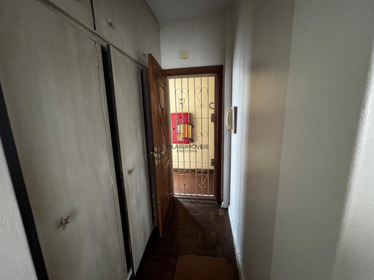 Desocupado e pronto para receber um novo dono