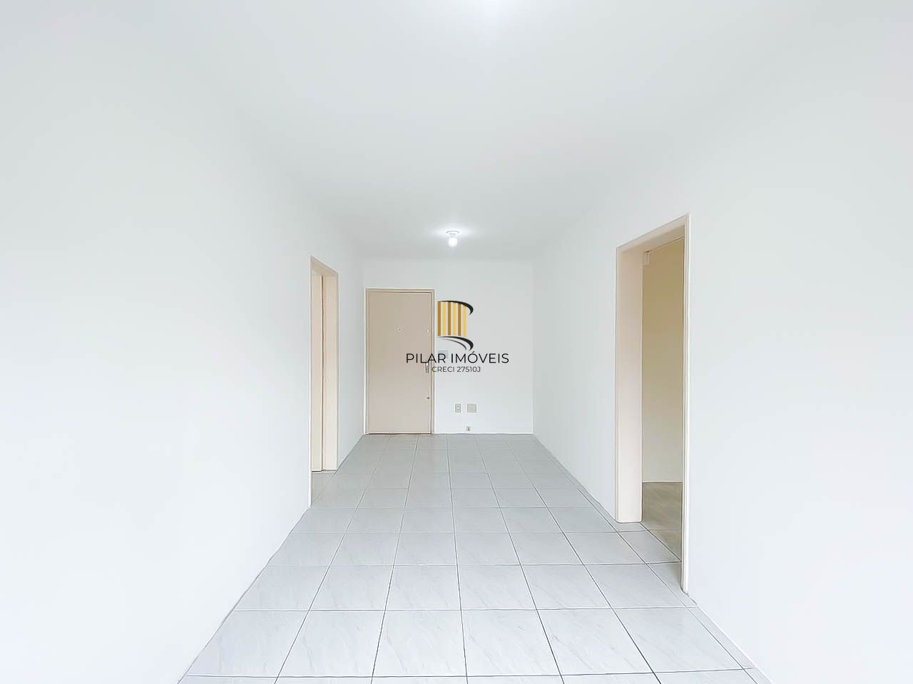 Apartamento 1 suíte com vaga no Menino Deus – Próximo à Av. Getúlio Vargas