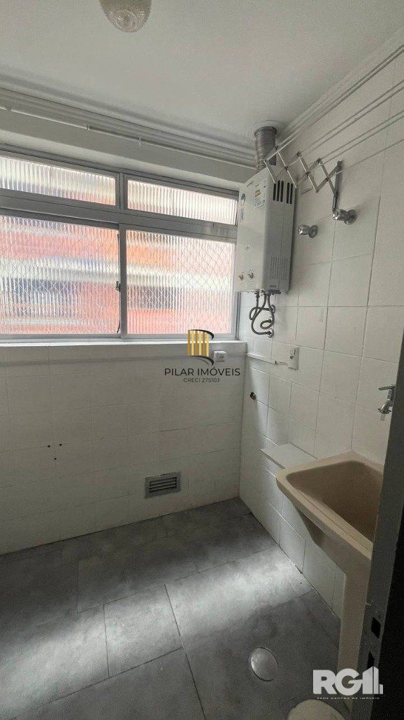 Apartamento-2 dormitorios-Cidade Baixa.