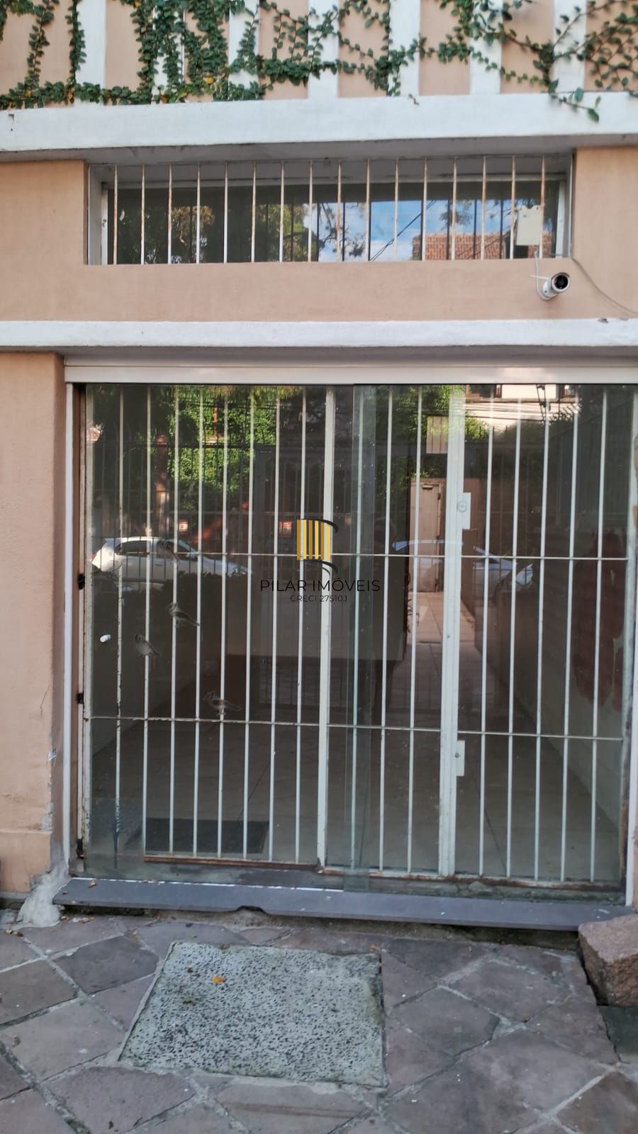 Casa Comercial Reformada no Bairro Rio Branco