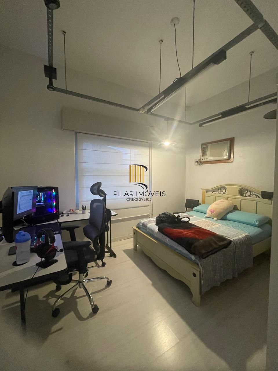 Apartamento amplo no Centro de Porto Alegre