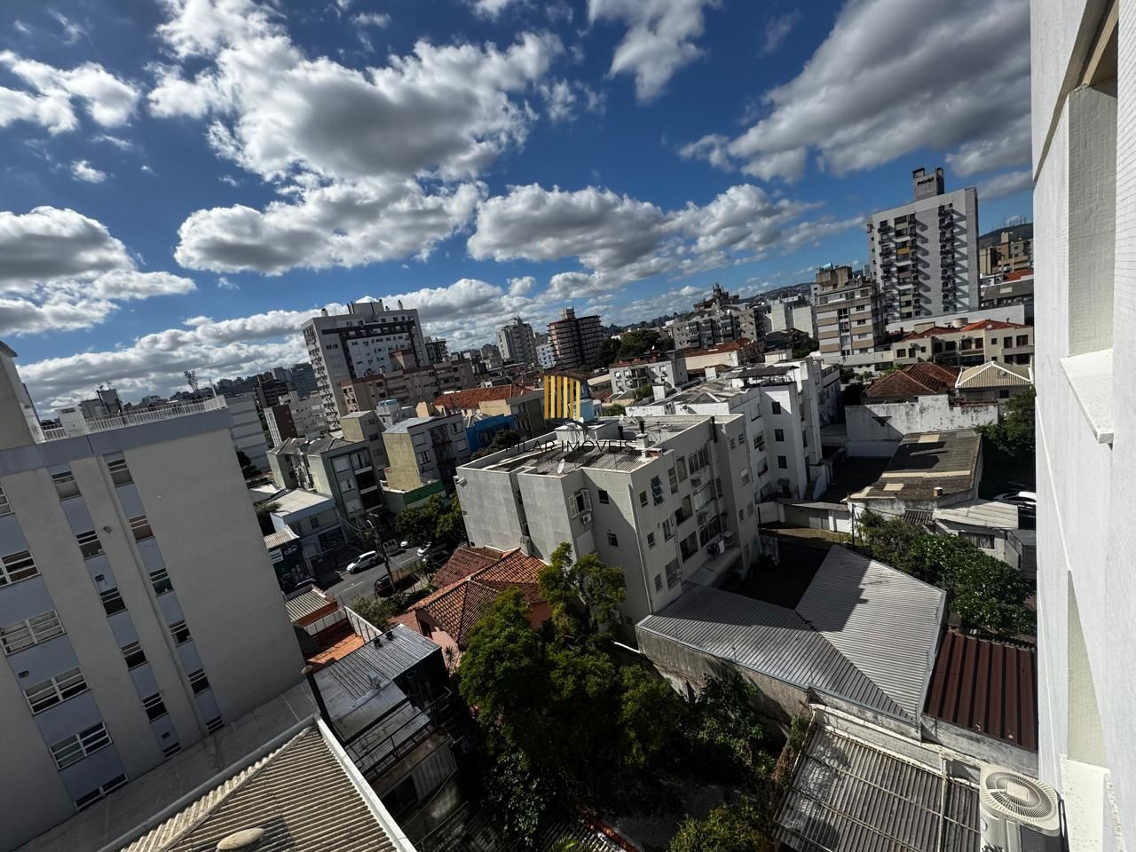 Apartamento de 3 dormitórios com garagem - Santana - Porto Alegre Cód. 216308-RP