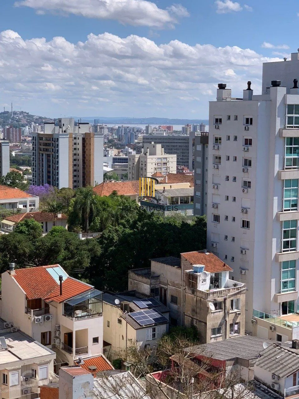 Cobertura para Venda - 310m², 3 dormitórios, sendo 1 suites, 4 vagas - Rio Branc