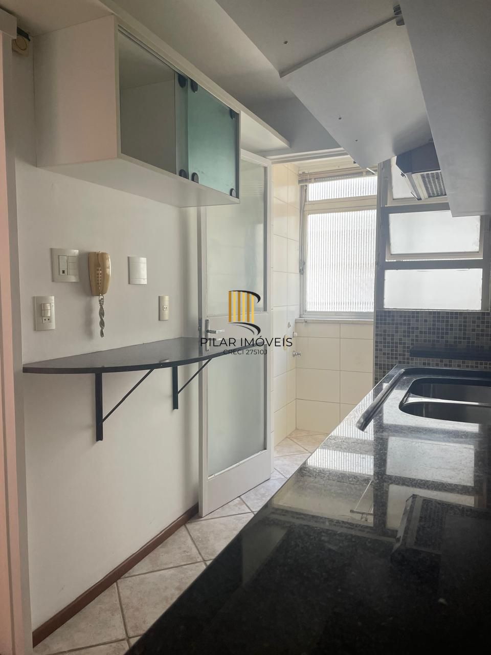 Oportunidade imperdível! Apartamento desocupado à venda no coração do bairro Cidade Baixa