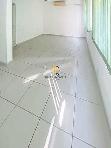 Sala Comercial de 50m² para Alugar, 4 salas divididas - Centro Histórico