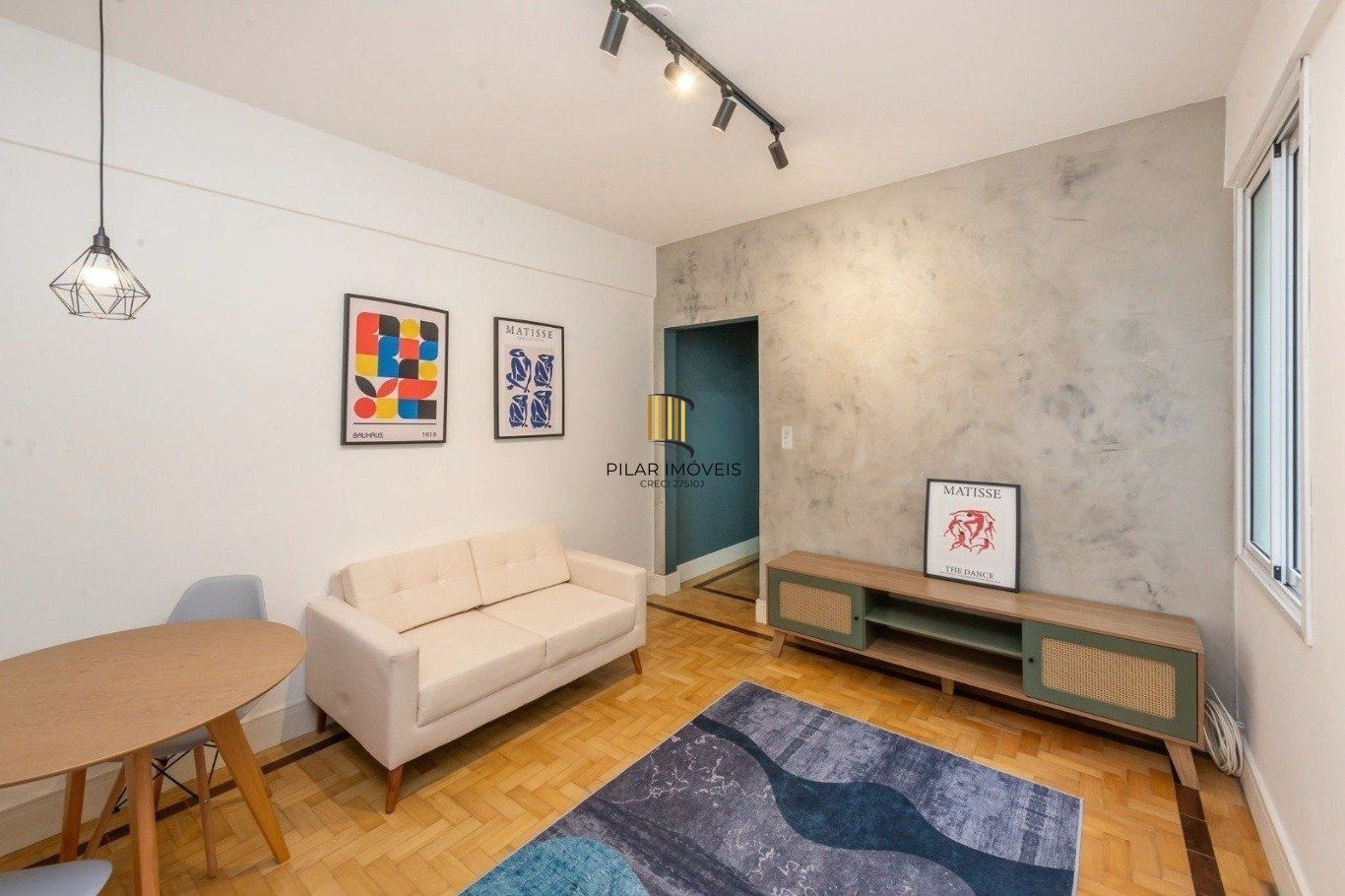 Apto 43m² reformado e semi-mobiliado no coração da Cidade Baixa, 1 quarto