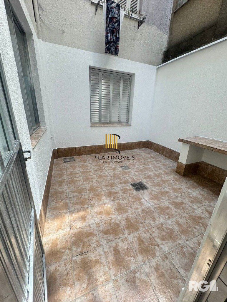 APARTAMENTO DE 3 DORM. NA CONÊGO MARCELINO 117