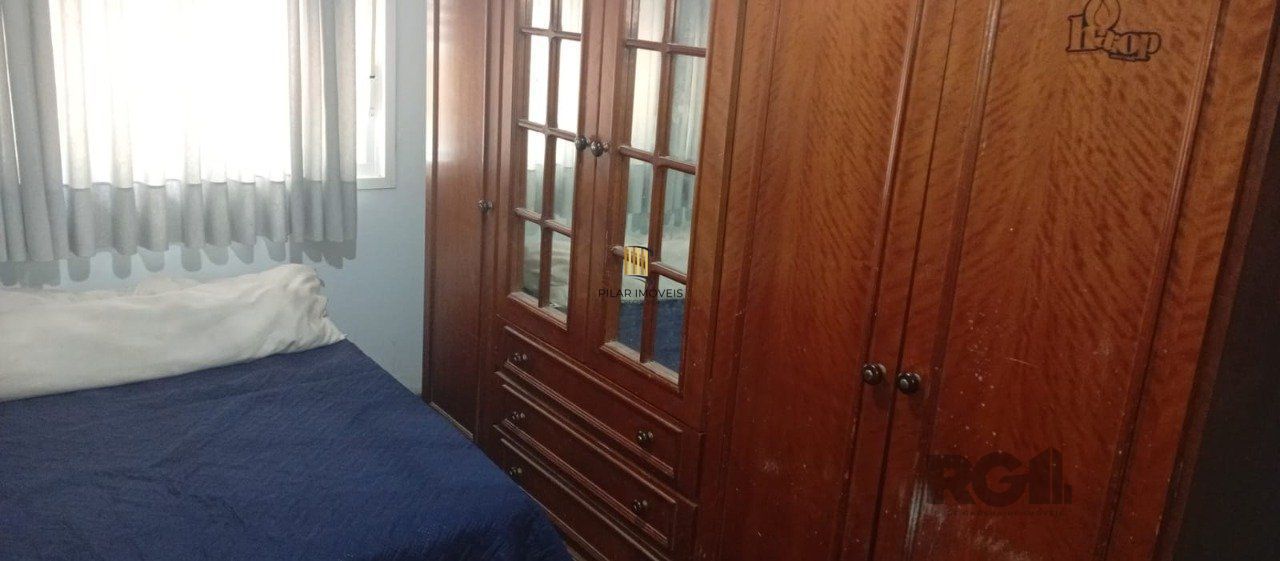 Apartamento 2 dormitórios , terreno elevado, lateral, bairro cidade baixa- Porto