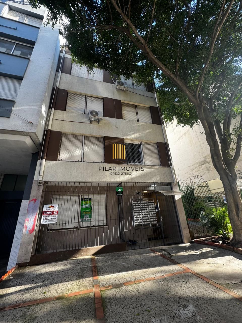 Kitnet térreo de frente à venda na Rua Lima e Silva – Cidade Baixa, Porto Alegre - Pilar Imóveis