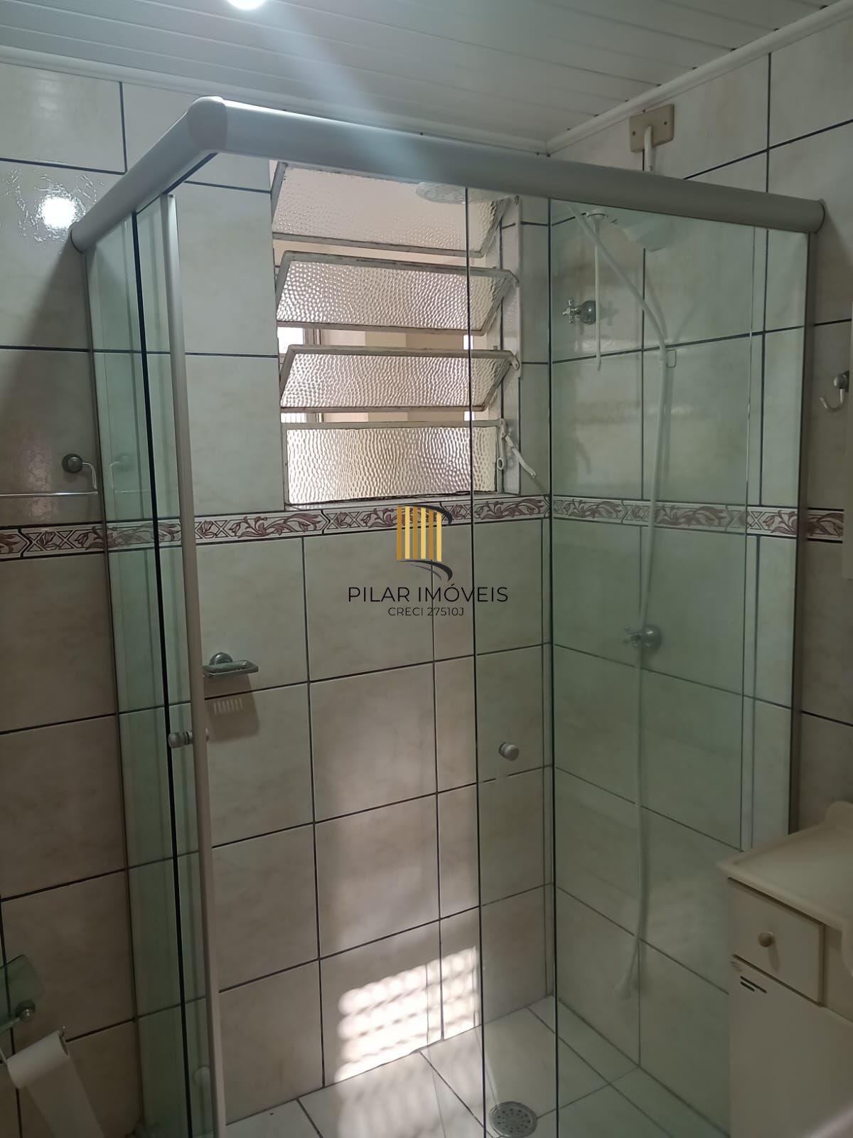 Apartamento 2 quartos com garagem  bairro Humaitá em Porto Alegre.