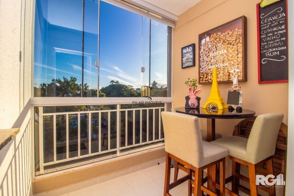 APARTAMENTO 3 DORMITÓRIOS A VENDA, NO BAIRRO TERESÓPOLIS.