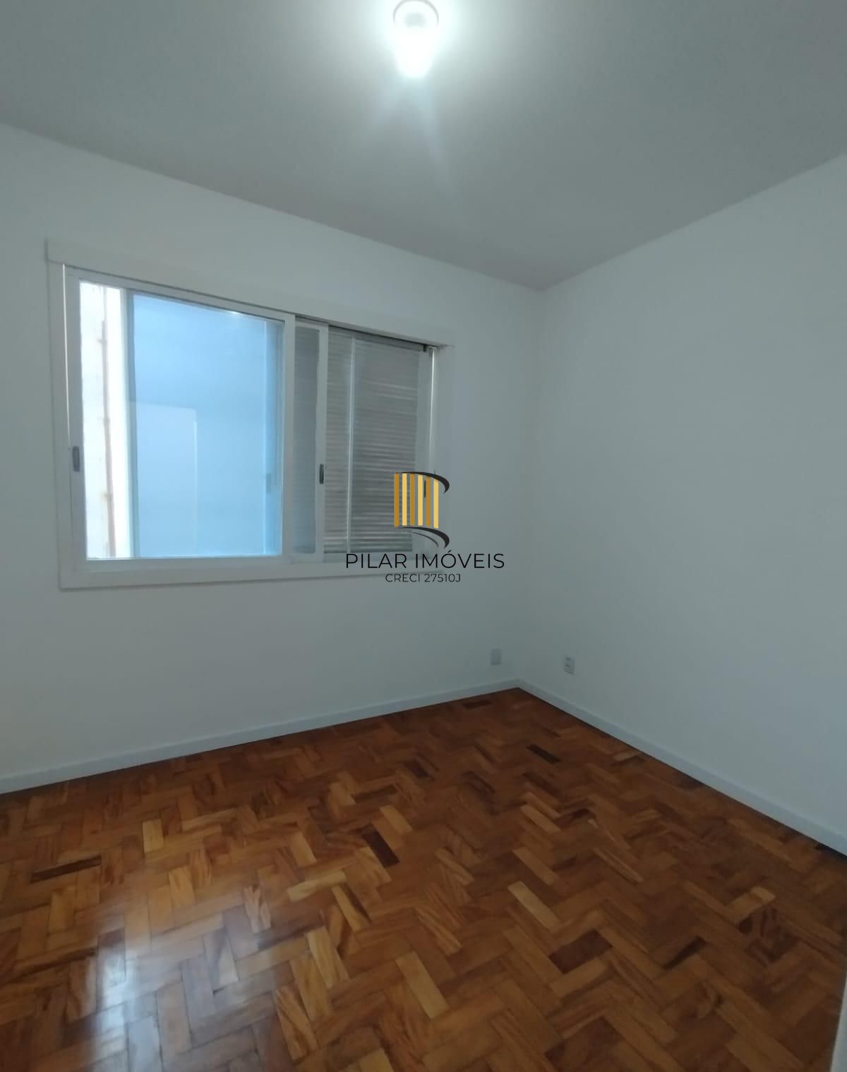 Apartamento de 2 dormitórios com dependência — 75 m² | Rua Riachuelo