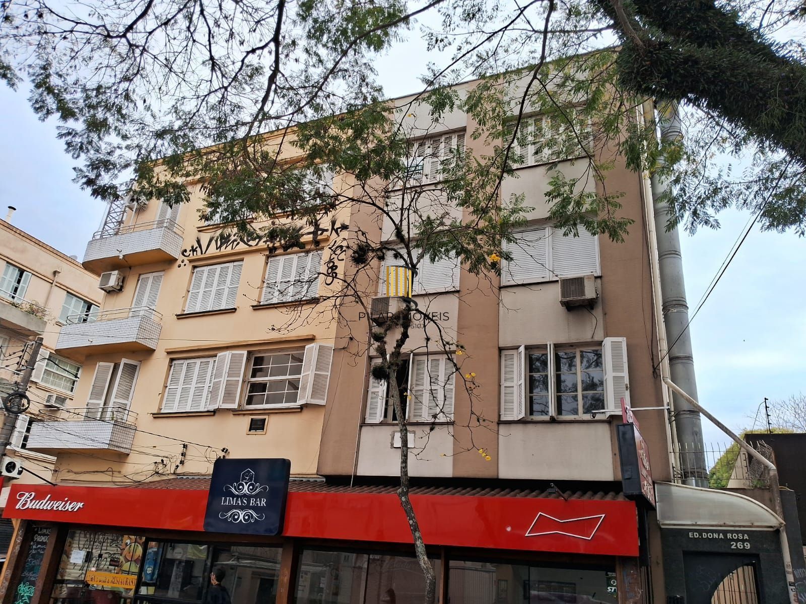 Apartamento 01 dormitório, desocupado na Cidade Baixa!