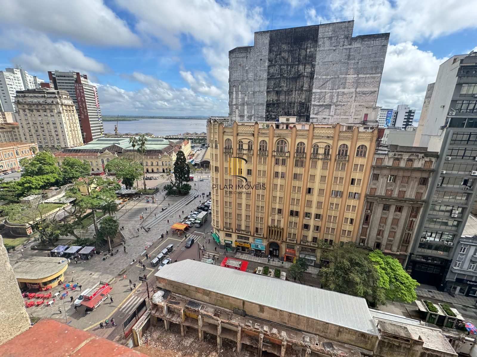 Consultório Vista para o Guaíba, 2 Ambientes e Banheiro - Galeria do Rosário