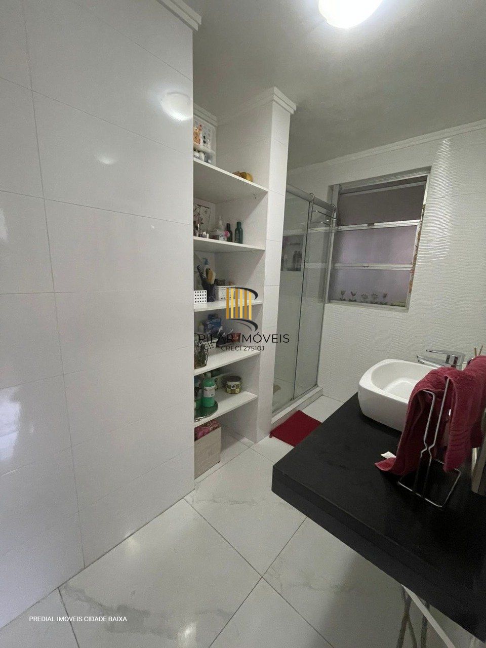 Apartamento para Venda - 121m², 3 dormitórios, sendo 1 suites, 1 vaga - Rio Bran