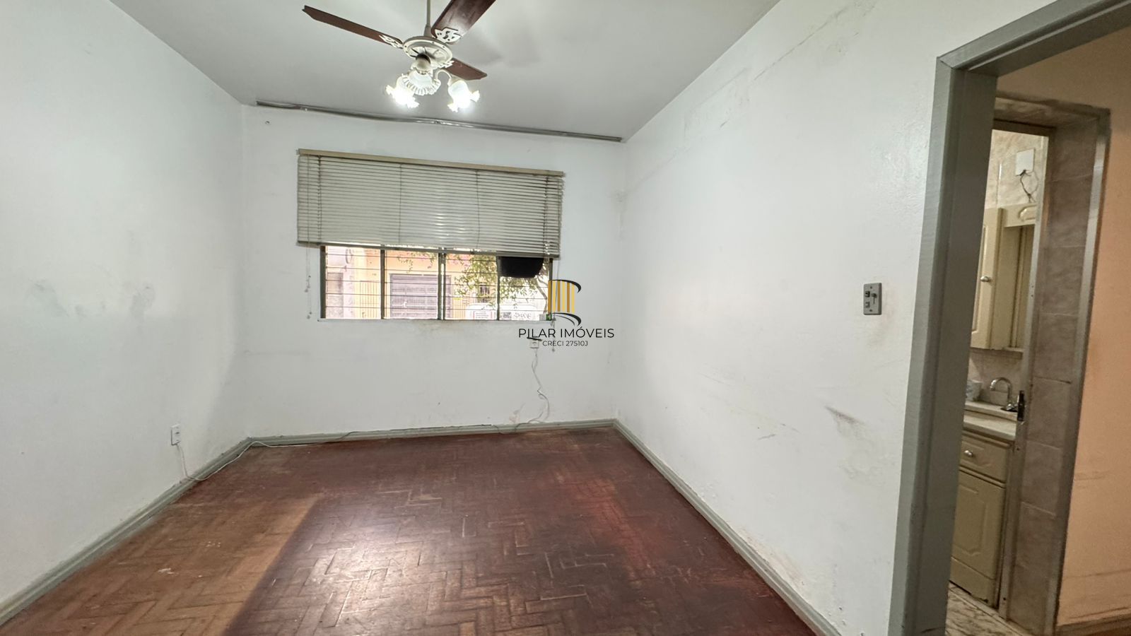 Apartamento 2 dormitórios no bairro Azenha