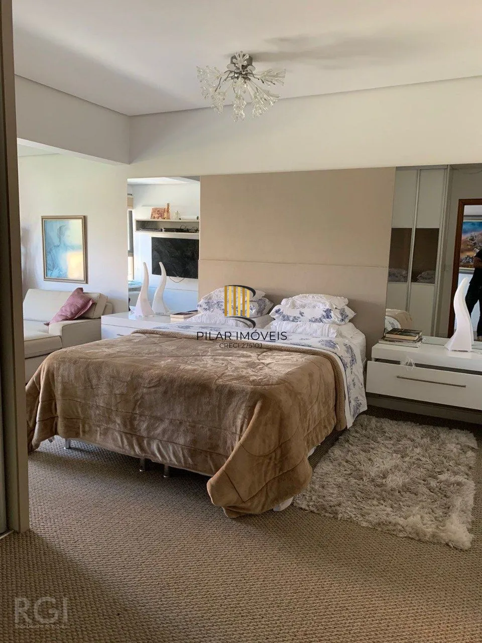 Cobertura para Venda - 310m², 3 dormitórios, sendo 1 suites, 4 vagas - Rio Branc