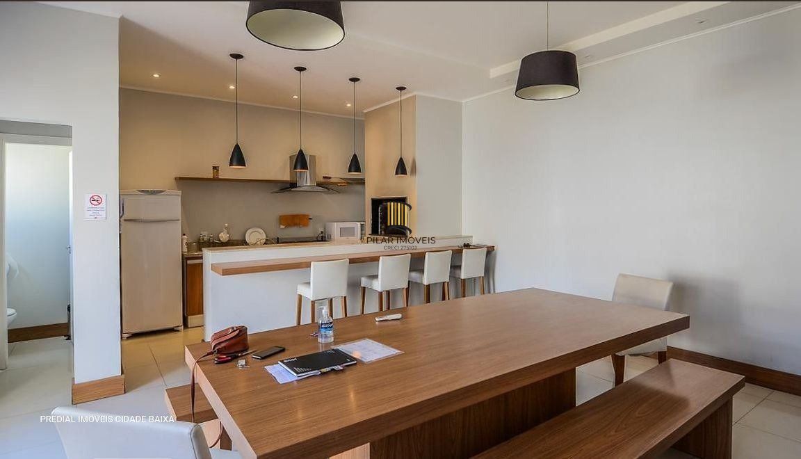 Apartamento para Venda - 53m², 2 dormitórios, sendo 1 suites, 1 vaga - Santo Ant