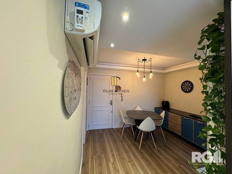Apartamento de 1 quarto com suíte, mobiliado e 1 vaga de garagem na Cidade Baixa. - Cód. RP390362