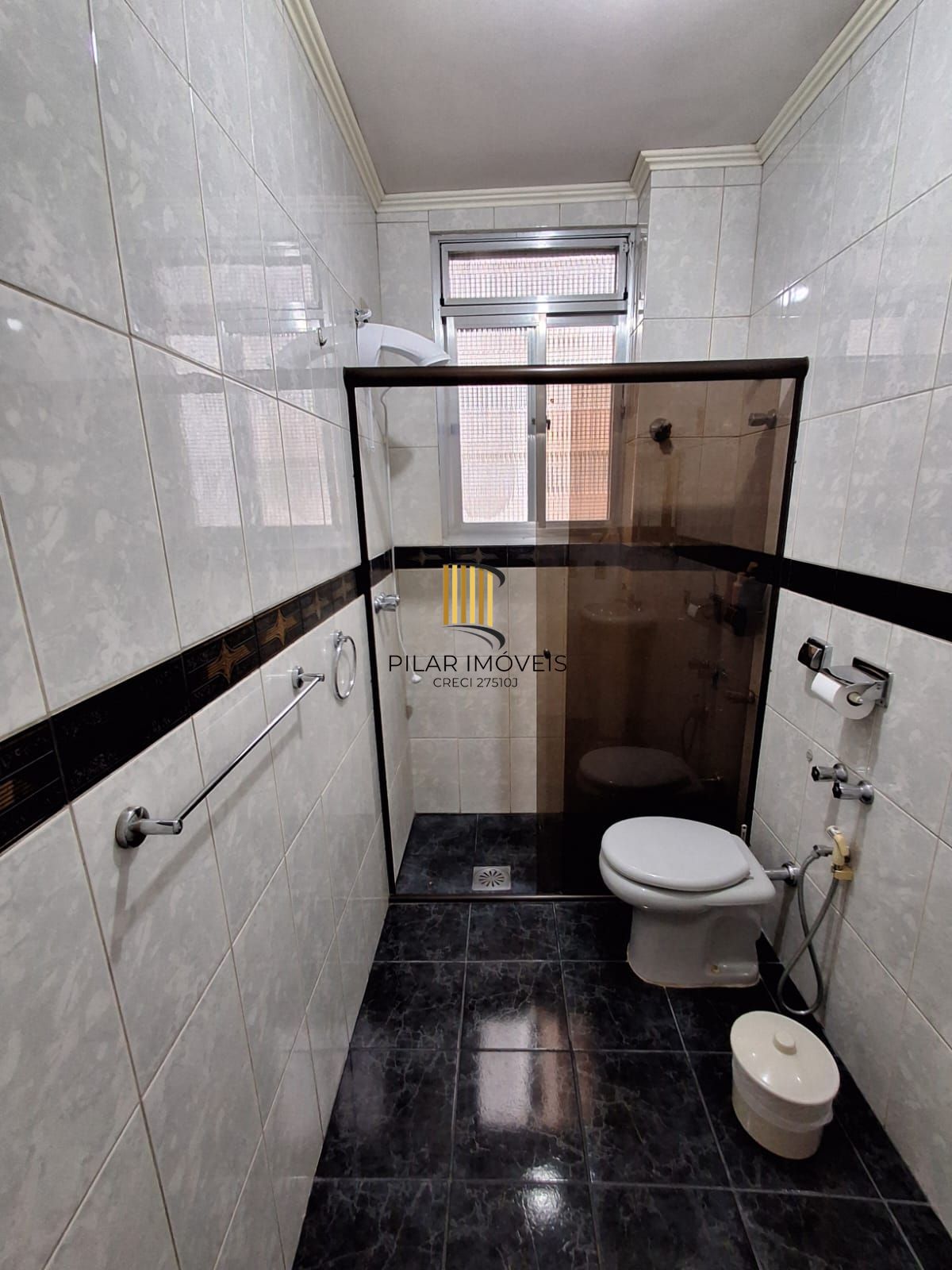 APARTAMENTO DE FRENTE COM SUITE NA MARECHAL FLORIANO