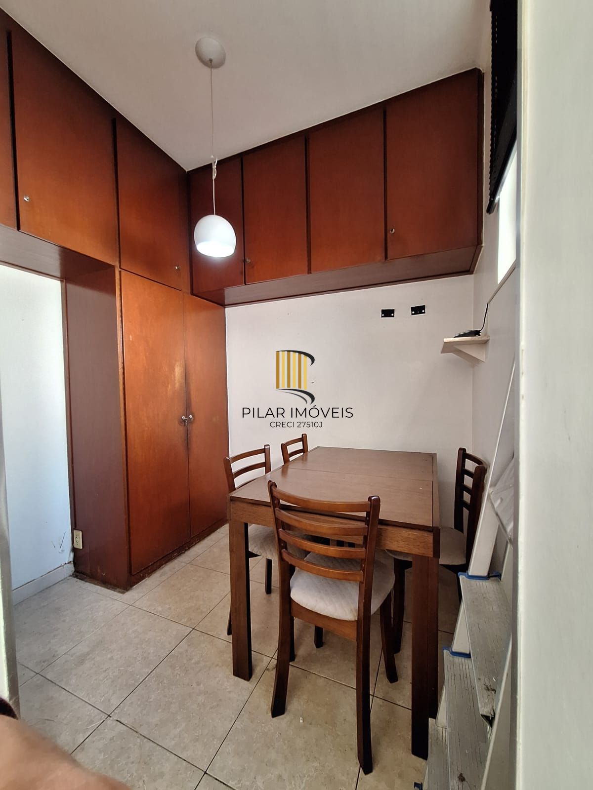 Apartamento à venda no Centro Histórico de Porto Alegre – 2 dormitórios e elevador