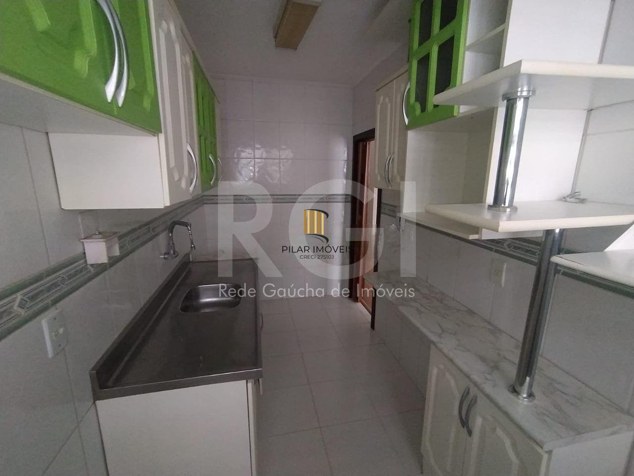 Apartamento à venda com 2 quartos, 63m²