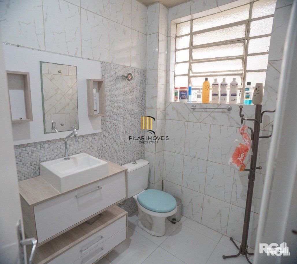 APARTAMENTO ESTILO STUDIO NO CORAÇÃO DA CIDADE BAIXA .