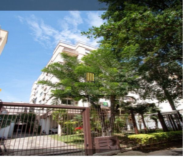 Apartamento para Venda - 104.12m², 3 dormitórios, sendo 1 suites, 1 vaga - Petró