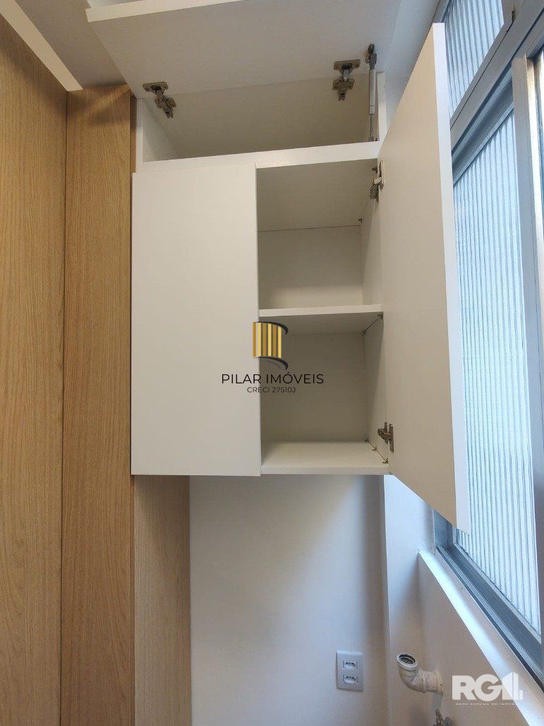 Apartamento de 1 dormitório, REFORMADO - Cód. RP342815