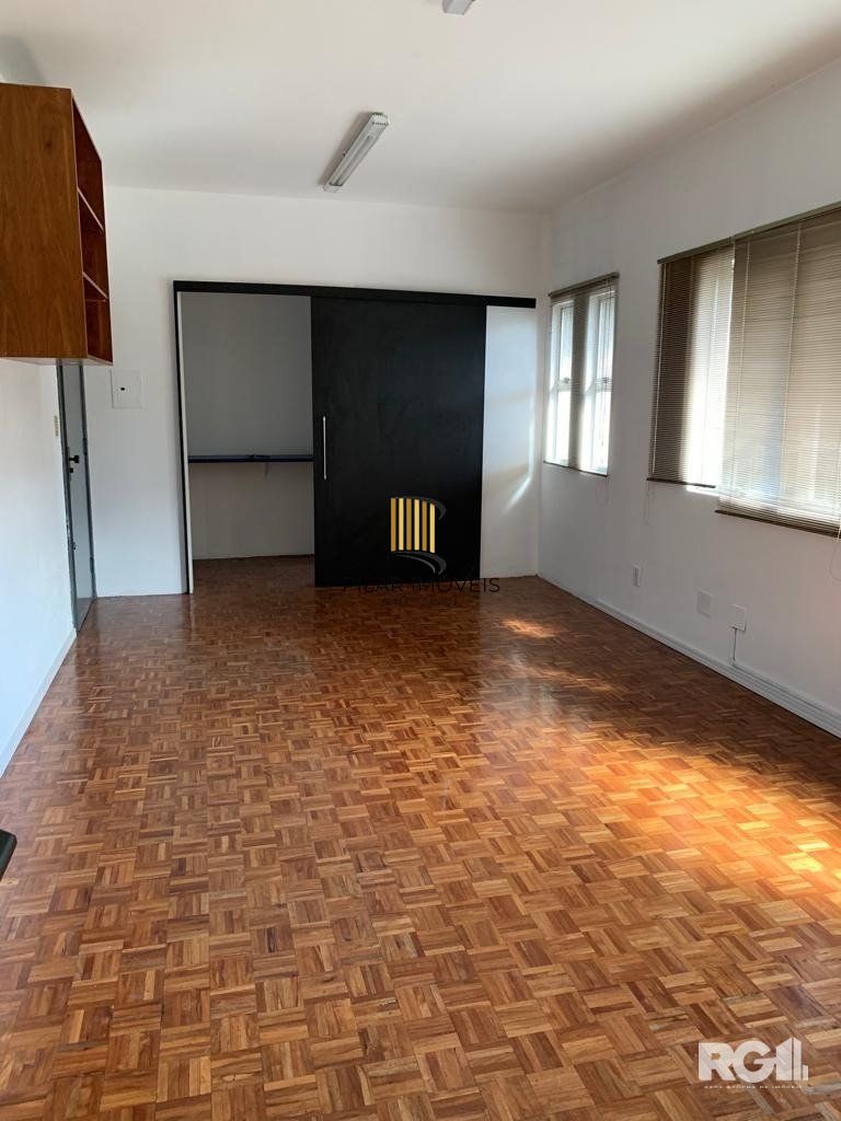 Ótima Sala para venda na Cidade Baixa. CÓD. RP389868